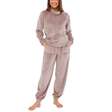 Women's Cowl Neck Velour Pyjamas (15592158069118)